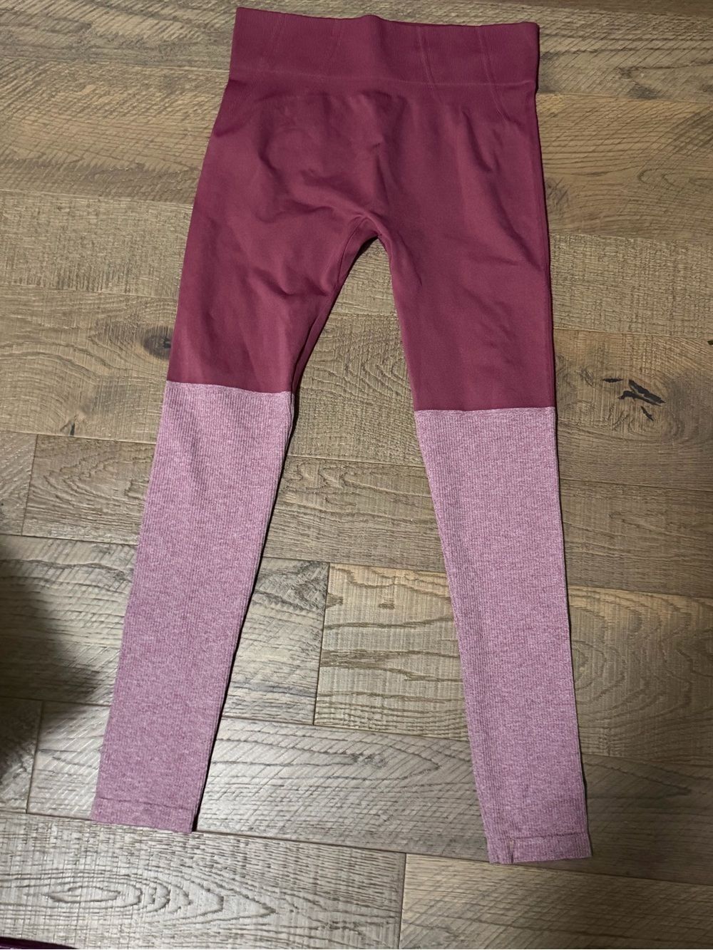 Astoria Activewear Seamless Leggings Sweater Bottom Size L Maeve Pink
